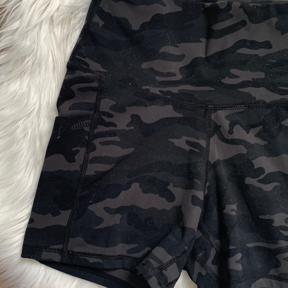 Sunzel 4” Biker Shorts - Picture 7 of 9